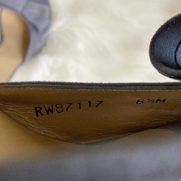 NEW Stuart Weitzman Bow Mule Stilettos Suede Periwinkle - Picture 5 of 9